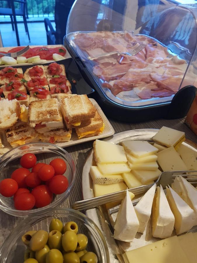 B&B Stella Maggiore Verbania Bagian luar foto