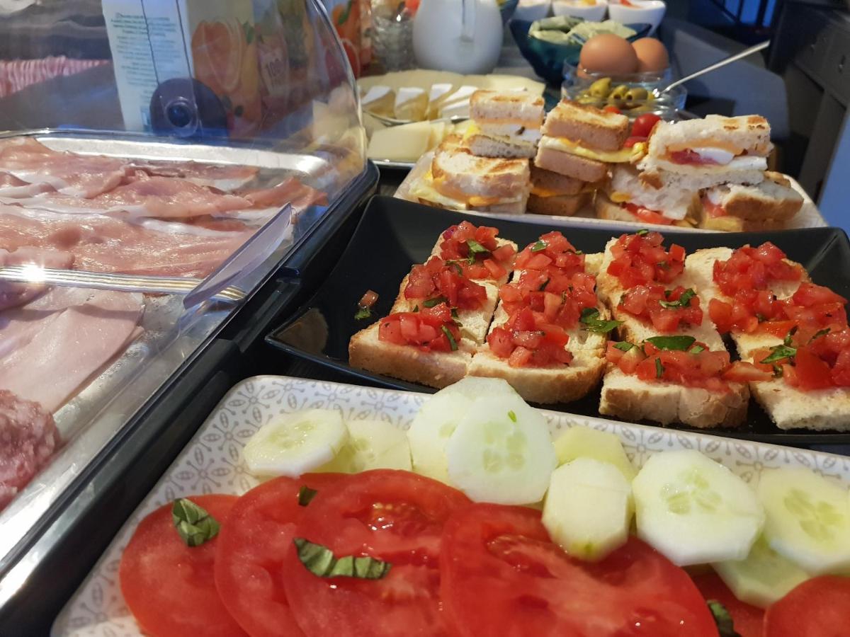 B&B Stella Maggiore Verbania Bagian luar foto