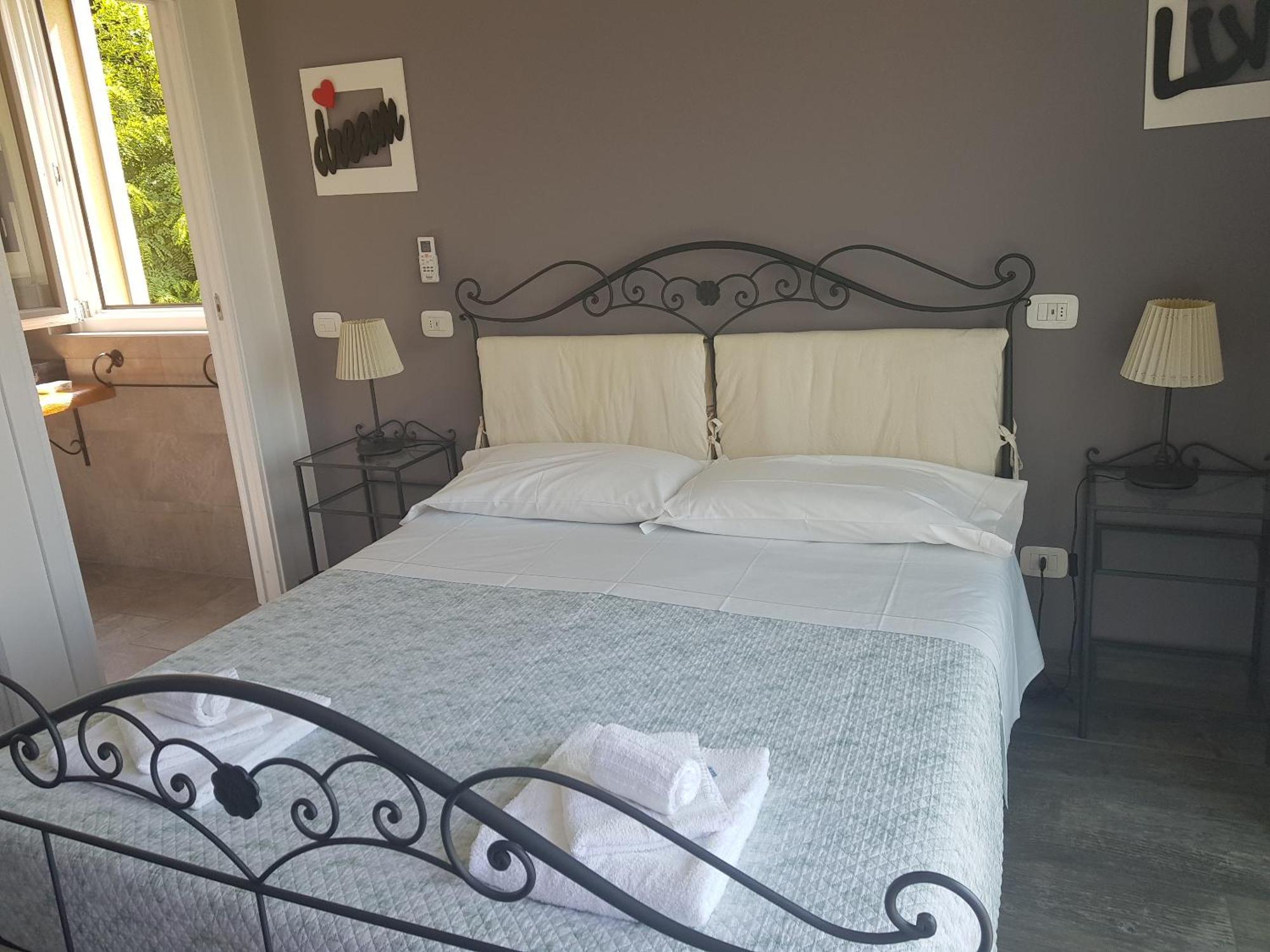 B&B Stella Maggiore Verbania Bagian luar foto